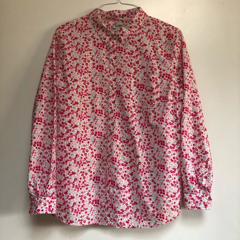 Old Navy cotton button down floral shirt.